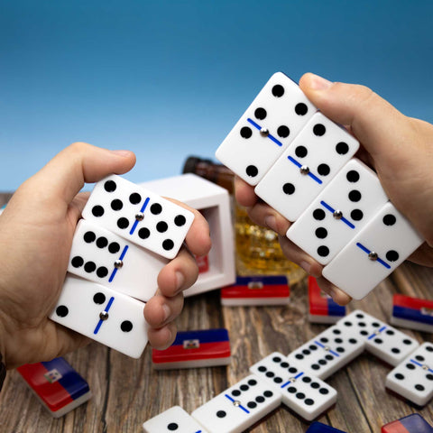 Dominos du drapeau haïtien